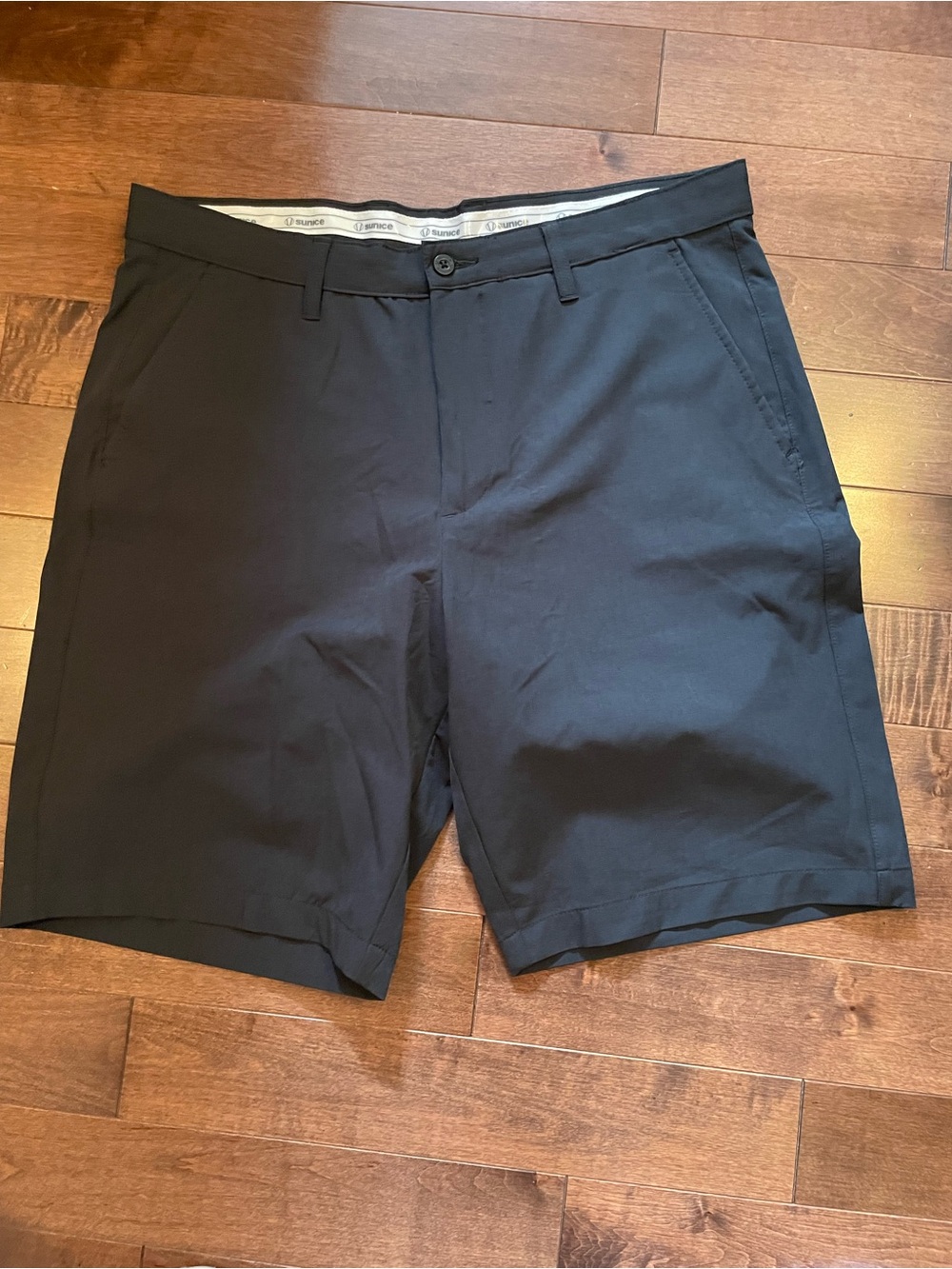 Sunice dark grey Flat-Front Performance Golf Shorts
